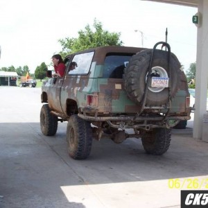 Tire Carrier w/17x40 HAWG