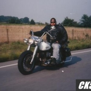 77 FLH before rebuild
