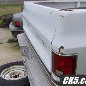 straight_tailgate