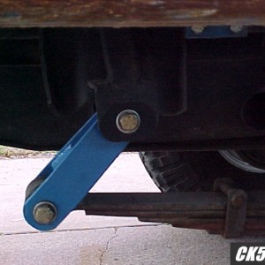 rear shackle angle