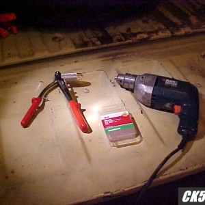 MVC-895F