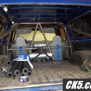 Roll cage