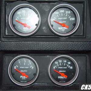 Autometer Gauges 5