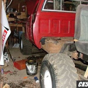 no_power_to_the_ground_chevy_tranny_swap_030