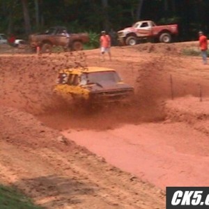 Pine Lane Mudd Bogg 90 Suburban