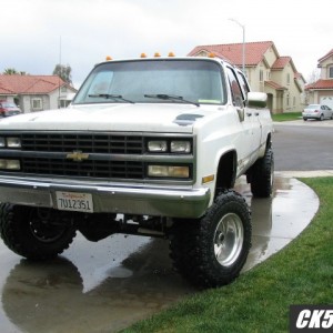 Crew cab Front