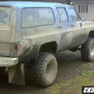 dirtyburb3