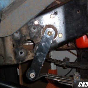 Shackle