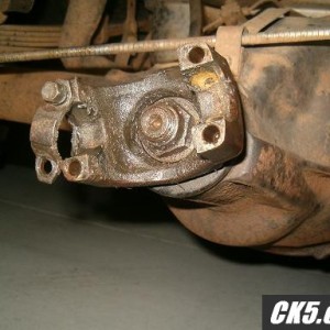 Busted_yoke_003