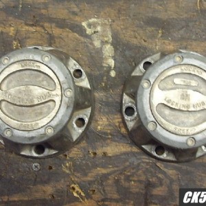 Locking_hubs_01