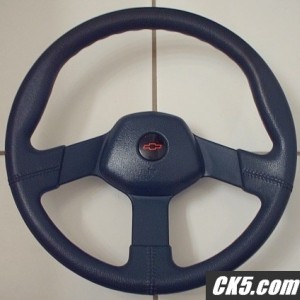 Chevy_Cavalier_Z24_steering_wheel