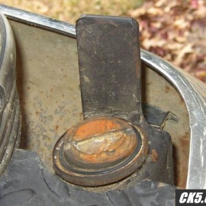 Carrier_Pivot_Left_Side