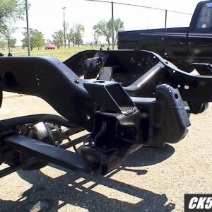 Front_body_mnt_sml