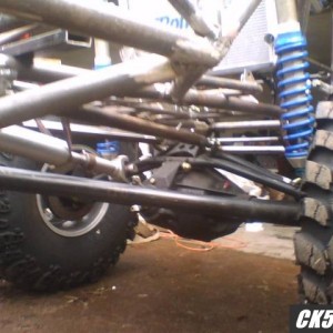 the rear suspension with shavec 14 bolt