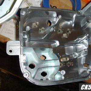 1990-91 gauge housing