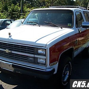 1984 K5 Blazer Seqoia Edition