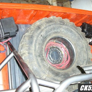 battery_tail_gate-up