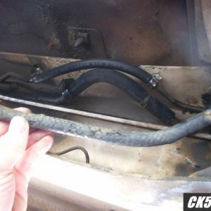 29_yr_old_fuel_line