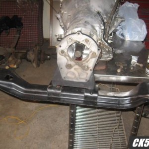 Cross member rear.