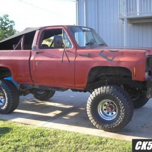 Meet BOB my 79 K-10 cut through conversion