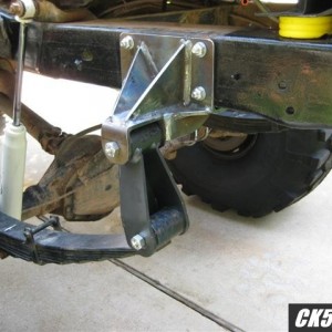 rear_spring_hanger_003_Small_
