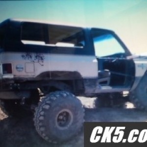 1987 Blazer/ rock Eater