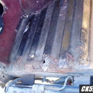 Rusty_Driver_side_tailpan
