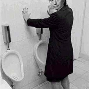 Hillary_urinal