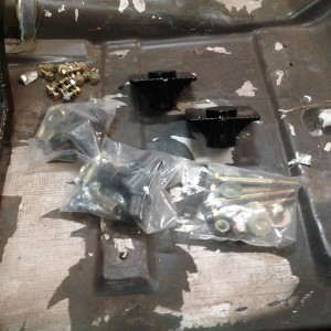 Diy4x Shackle frame eye hanger front
