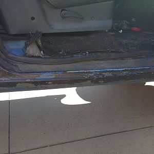 rocker passenger side