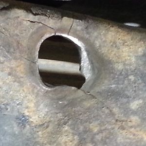 Typical cracks on rear shocks