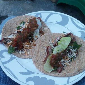Tacos de carne asada