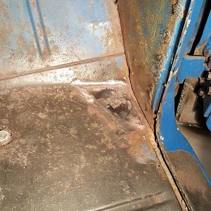 passenger side footwell 2