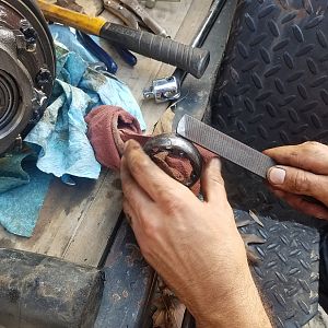 side nut