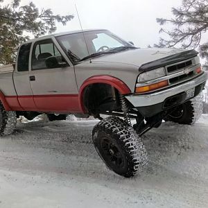 98 ZR2 wheelin3
