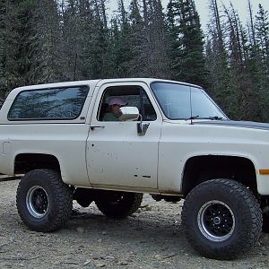 Sitting at the summit of Hayden Pass