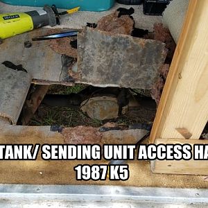 ACCESS HATCH IN FLOOR