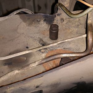 frame crack 8