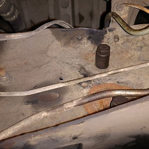 frame crack 7