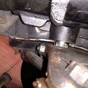 frame crack 3