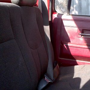 Rear seat belts installed