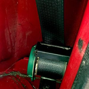 Rear seat belt mount