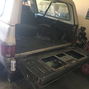 Tailgate down