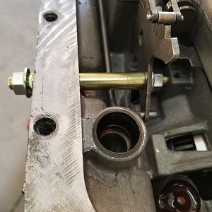 Short manual shift shaft