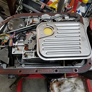 Lube locker gasket
