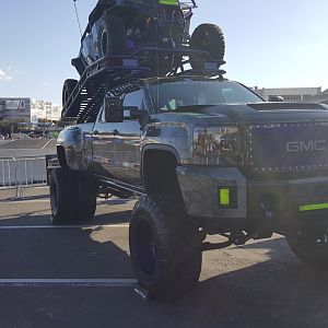 Sema2017-23
