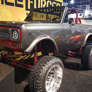 Sema2017-89