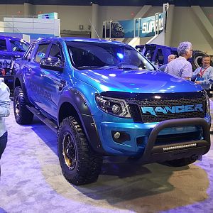 Sema2017-90