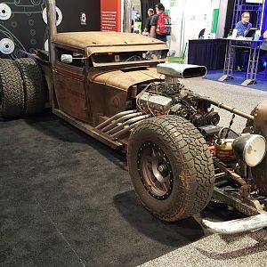 Sema2017-104