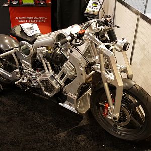 Sema2017-113
